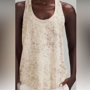 Lululemon patterned tank top